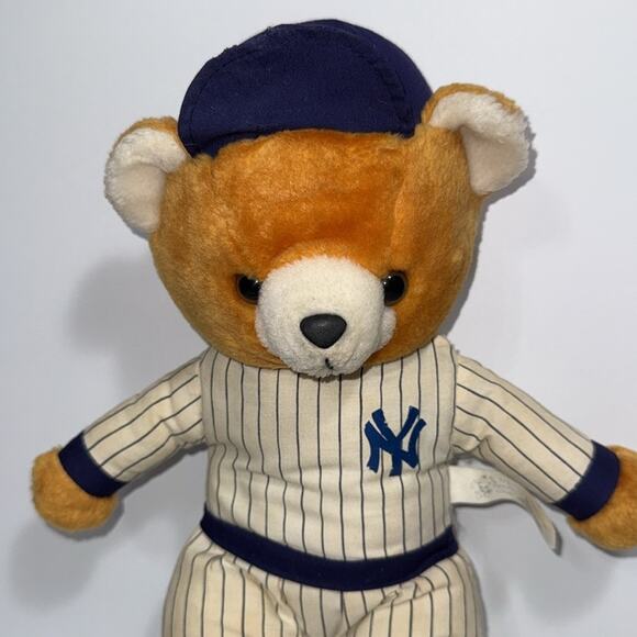Vintage New York Yankees 13” plush with home team uniform striped MLB baseball - Picture 4 of 8